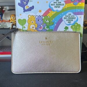 nwot kate spade Metallic Gold Zip Wristlet